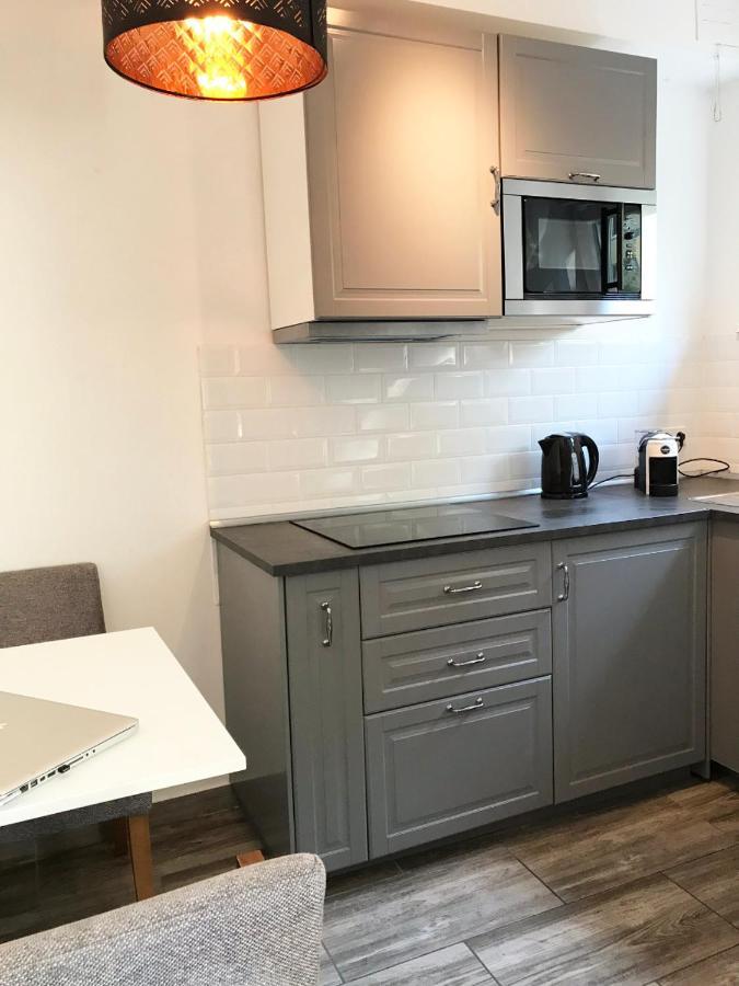 Designer With Terrace & Parking Appartement